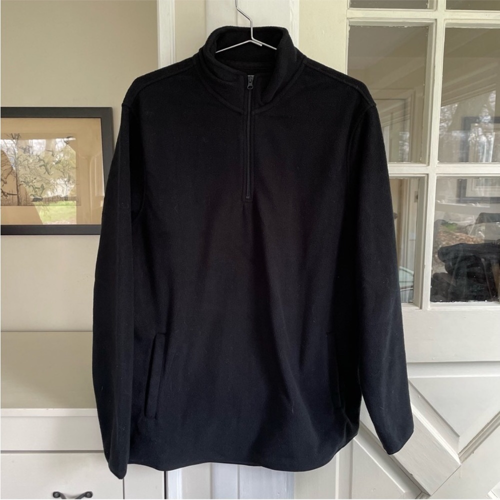 Berkley Jensen Men's Top